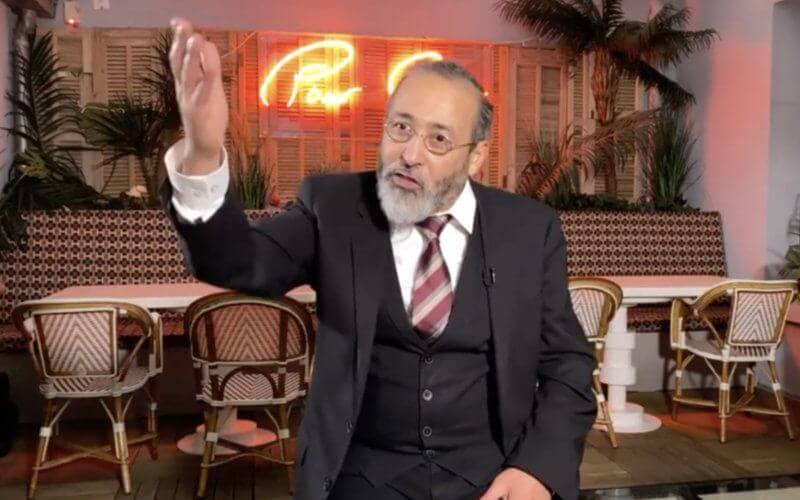 Imam Urges French Muslims to Follow COVID Rules During Ramadan
