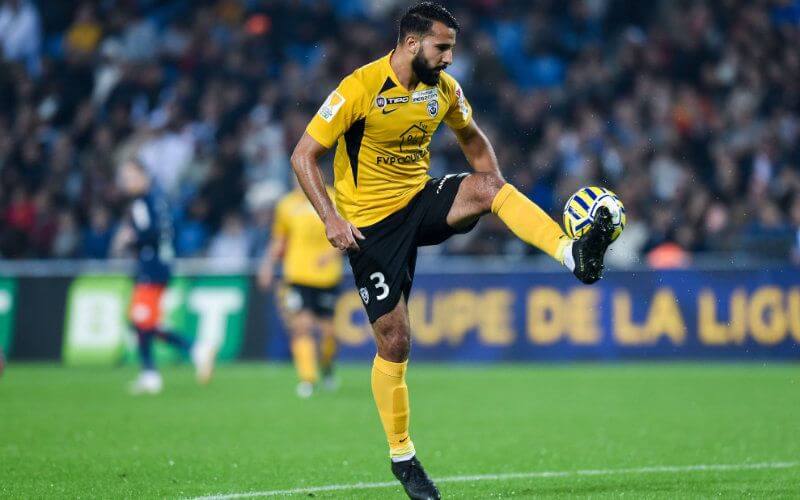 RC Lens Targets Moroccan Defender El Kaoutari to Bolster Ligue 1 Squad
