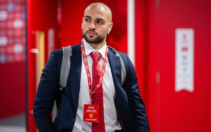 Liverpool Snubbed: World Cup Star Amrabat Chooses Man United Over Klopp's Reds