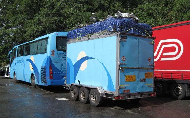 Marhaba 2025: Moroccan Foundation Rescues Stranded Bus Passengers in France