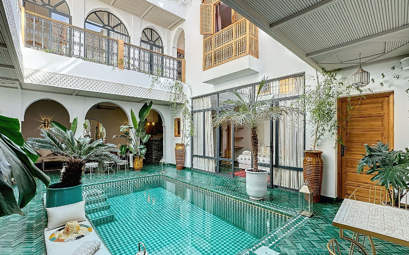 Marrakech Defies National Trend: Luxury Real Estate and Land Sales Soar Amid Market Slowdown