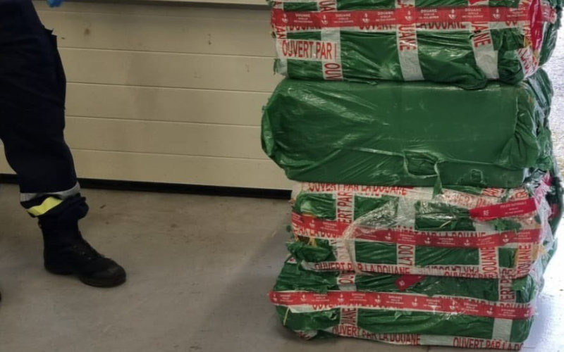 Massive Drug Bust: French Customs Seize 253 Kilos of Moroccan Cannabis on A31 Motorway