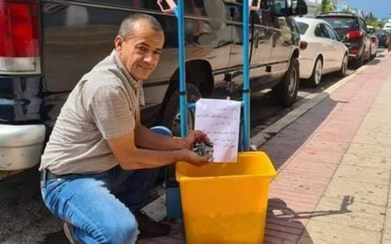 Moroccan Activist Attempts to Pay 10,000 Dirham Fine in Coins After Accusing Official of Misuse