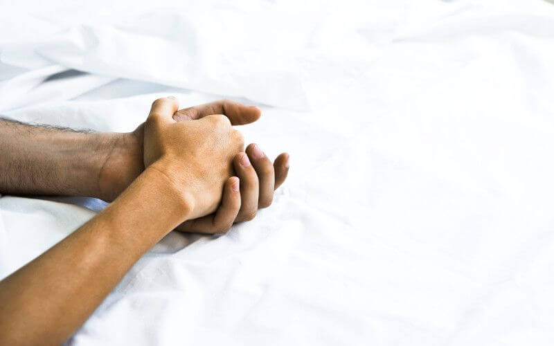 Moroccan Couple Faces Adultery Charges After Boat Encounter in Boujdour