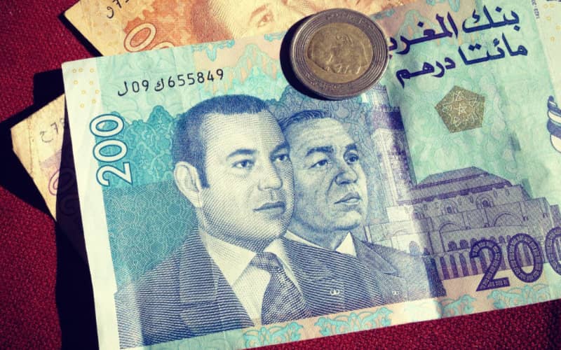 Moroccan Dirham Gains Against Dollar, Slips Versus Euro as Reserves Dip