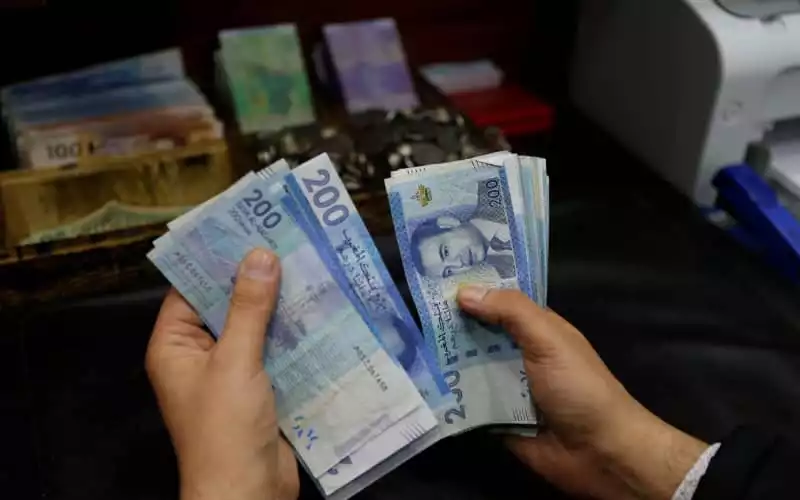 Moroccan Dirham Strengthens Against Euro and Dollar, Central Bank Reports