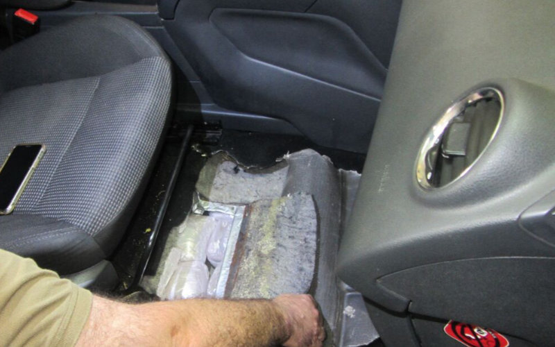 Moroccan Expat Arrested at Border Crossing with 30 kg of Cannabis Resin