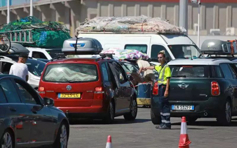 Moroccan Expats: How to Claim VAT Refunds on Purchases During Home Visits