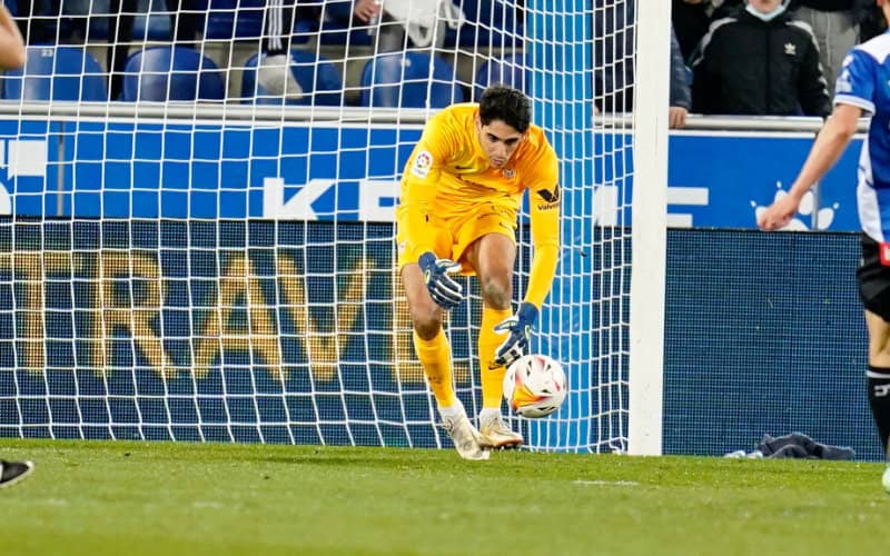 Moroccan Goalkeeper Yassine Bounou Emerges as FC Seville's Cornerstone with €50M Release Clause