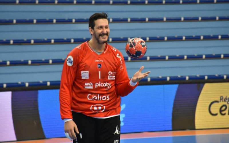Moroccan Handball Star Yassine Idrissi Signs with Cournon-d'Auvergne