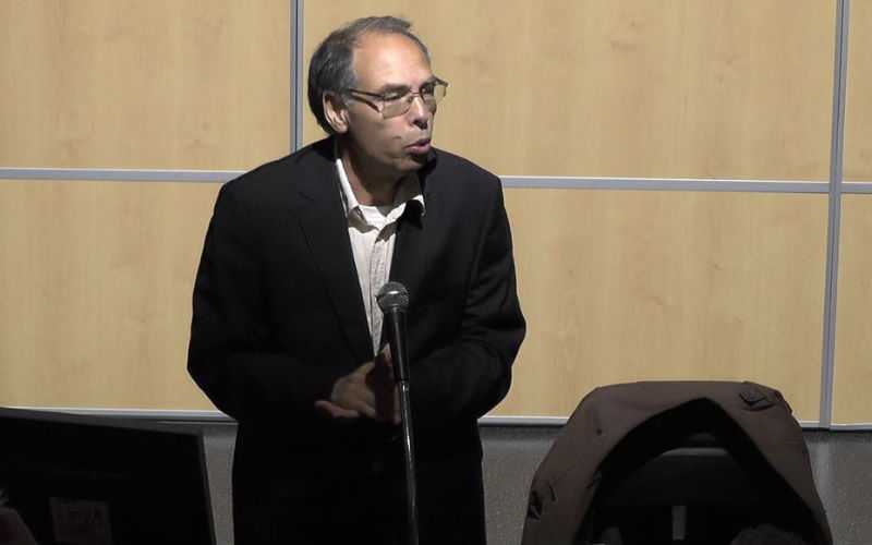 Moroccan Rights Activist Suspended from University, Calls Decision 'Illegal'