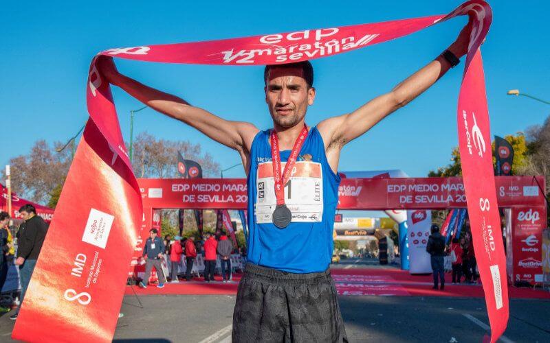 Moroccan Runner Dominates Seville Half-Marathon, Sets New Record