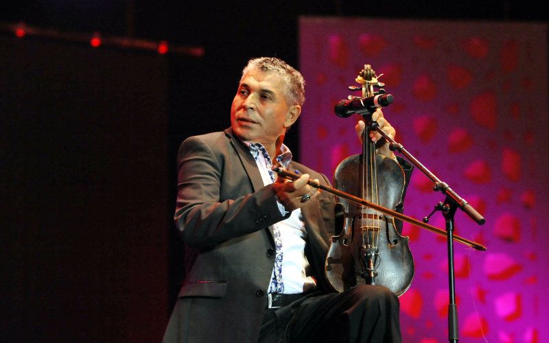 Moroccan Singer Abdelaziz Stati Criticizes Culture Ministry for Neglecting Artists During Pandemic