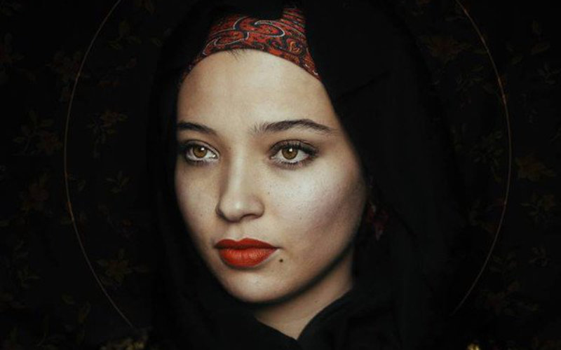 Moroccan Singer Meryem Aboulouafa Faces Deportation from France, Jeopardizing Album Release and Concerts