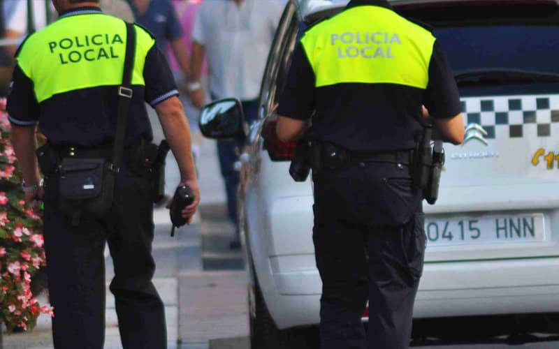 Moroccan Teen Arrested in Ceuta for Attempted Murder of NGO Volunteer Girlfriend