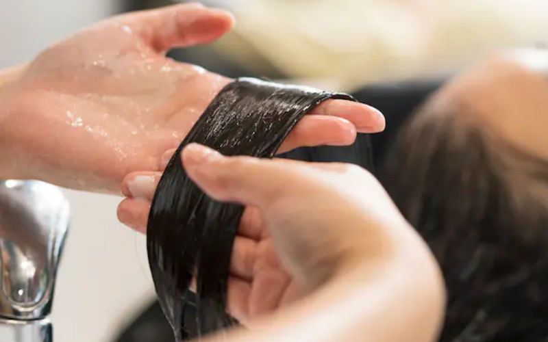 Moroccan Woman in ICU After Hair Treatment: Unregulated Beauty Products Spark Health Crisis