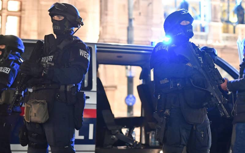 Morocco Condemns Vienna Terror Attacks, Stands with Austria Against Violence