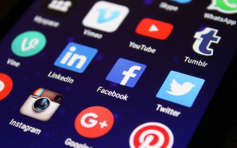 Morocco Cracks Down on Social Media Critics, Rights Groups Demand Release