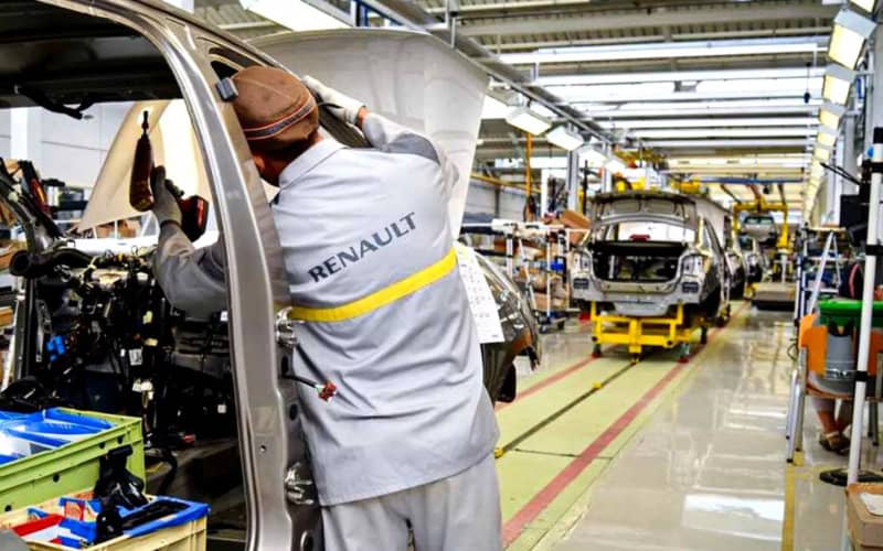Morocco Emerges as Automotive Hub, Outpacing Algeria in Industry Growth