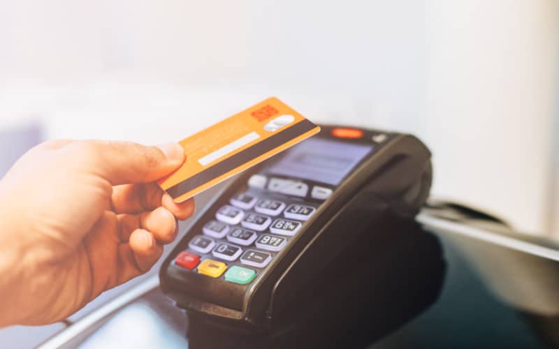 Morocco Sees Surge in Contactless Payments, Bank Card Usage Tops 18 Million