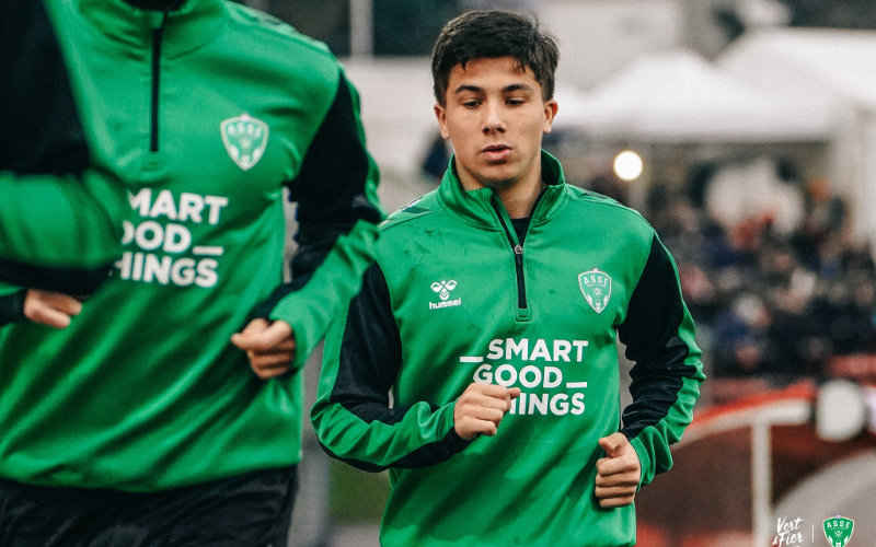 Morocco's Bouchouari Joins Atlas Lions, Eager to Build on World Cup Success