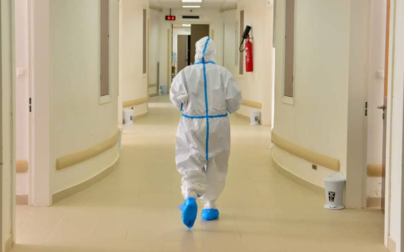 Morocco's COVID-19 Treatment Costs: State Spends Up to 18,000 Dirhams Per Patient