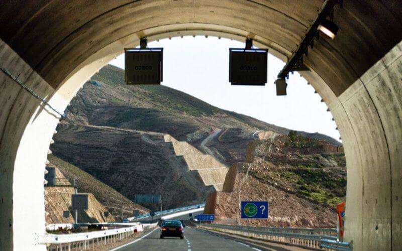 Morocco's Foreign Direct Investment Surges 28.6% to 33.5 Billion Dirhams in 2018