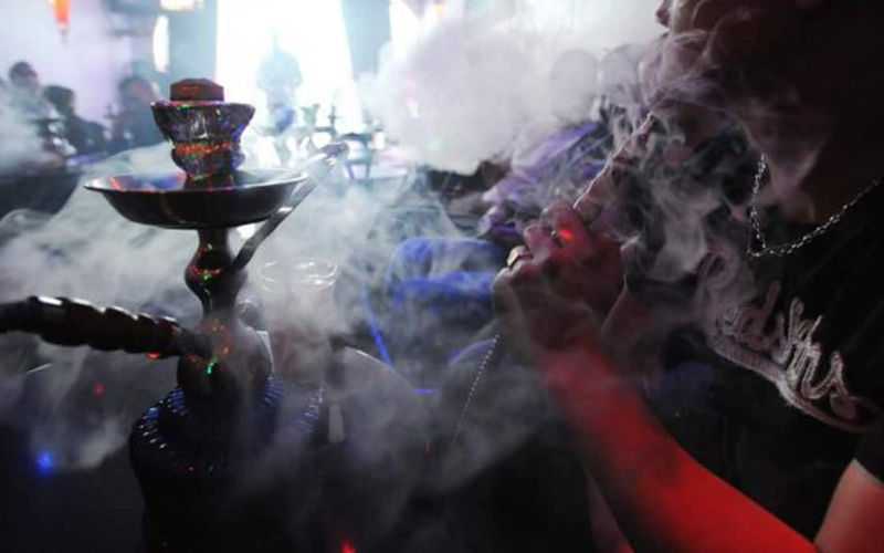 Parents in Salé Protest Shisha Cafes Near Schools, Demand Action