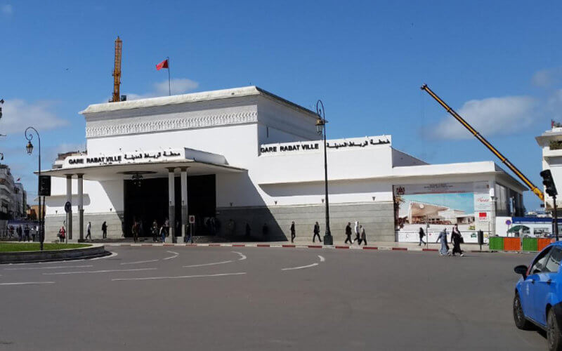 Passengers Trapped for 90 Minutes in Malfunctioning Rabat Train Station Elevator