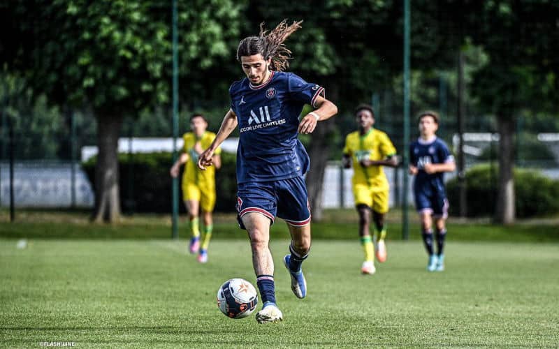 PSG Signs 17-Year-Old Prodigy Ilyes Housni to First Professional Contract