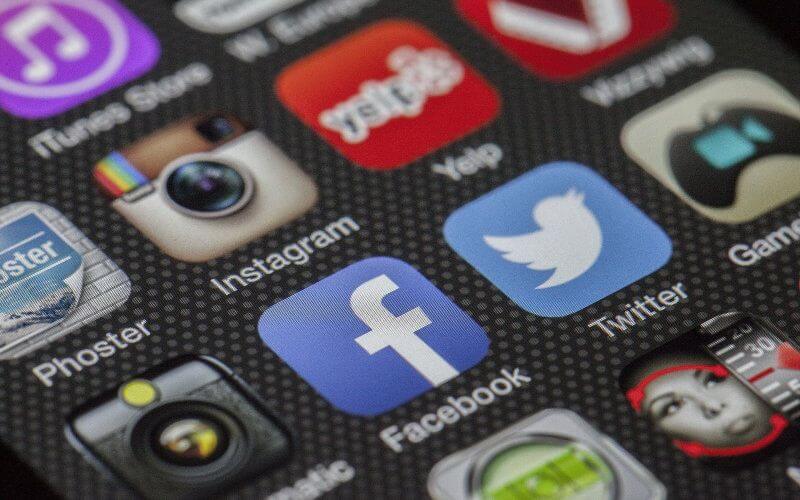 Rabat Summit Tackles Online Content Regulation Challenges in Digital Age