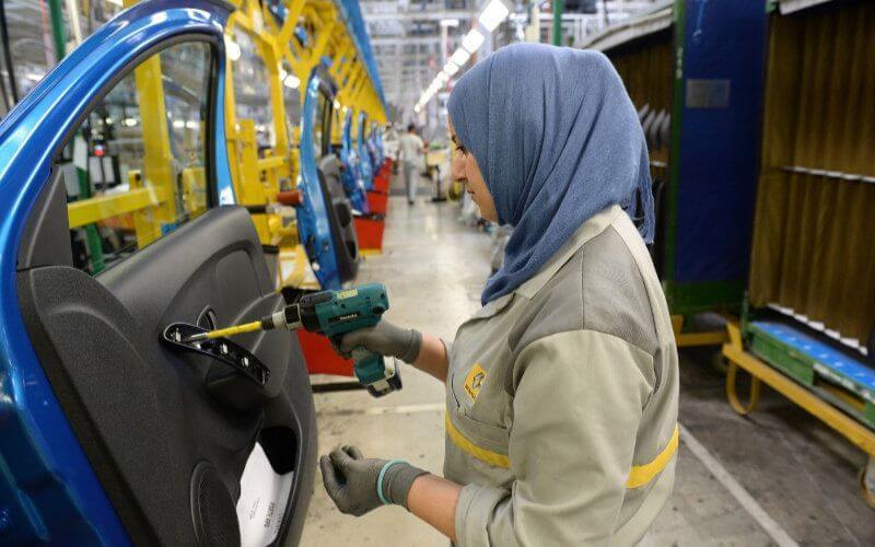 Renault Halts Production in Morocco, Lays Off 11,000 Workers Amid Coronavirus Crisis