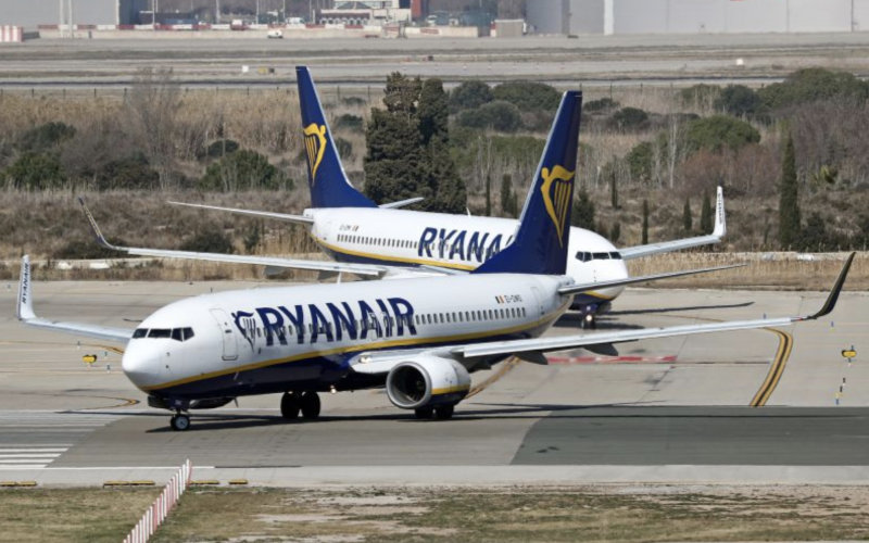Ryanair Cuts Flights from Vatry Airport, Citing French Tax Hike
