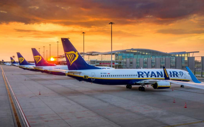 Ryanair Flight Lands at XCR Airport Despite Previous Cancellation Announcement