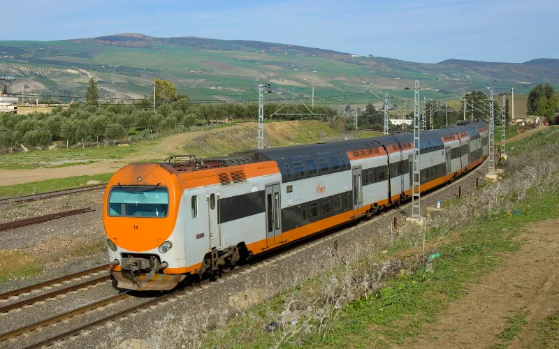 Sabotage Derails Marrakech-Tanger Train: Panic Erupts as Royal Gendarmerie Investigates