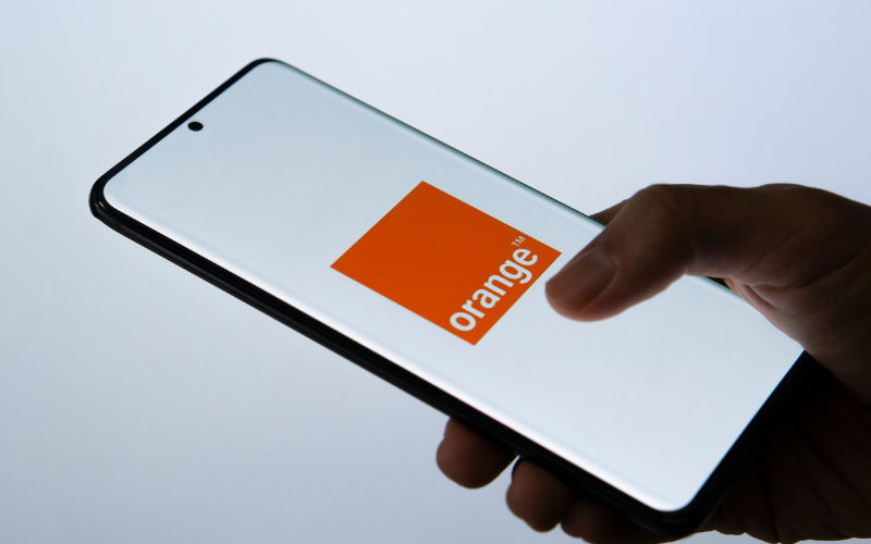 Shocking 37,000 Euro Phone Bill Slashed: Orange's 'Exceptional Gesture' for Loyal Customer