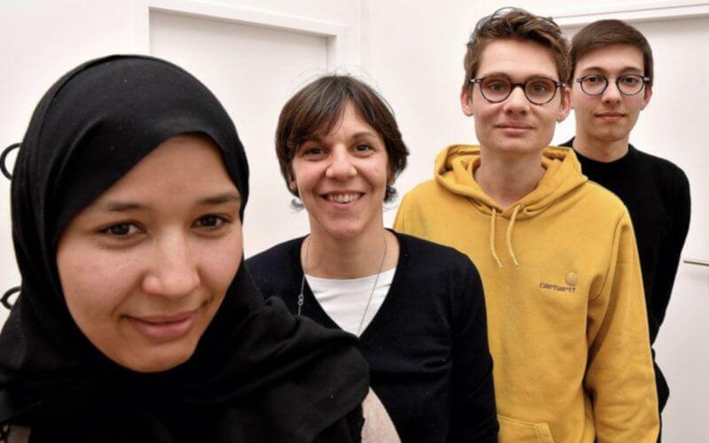 Socialist Party in Montpellier Rejects Veiled Candidate, Citing Secularism
