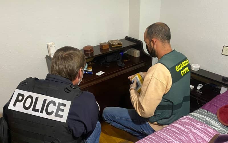 Spanish-French Border: Two Moroccans Arrested in Migrant Smuggling Bust