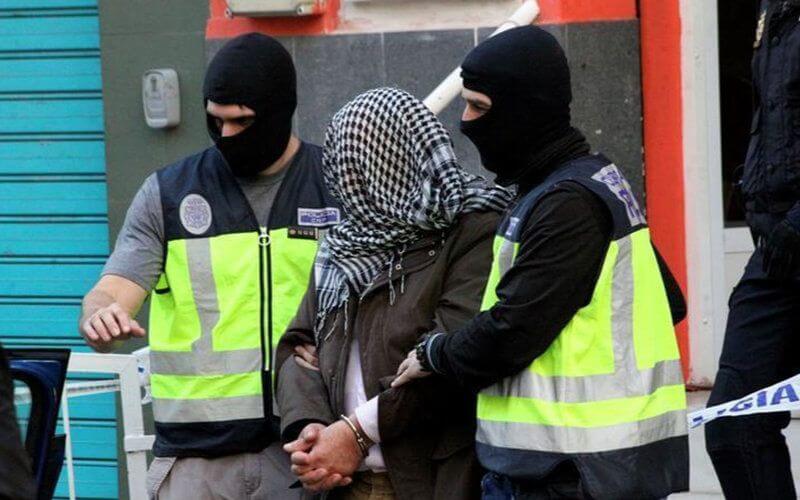 Spanish Police Arrest Moroccan Man Suspected of Online Jihadist Recruitment