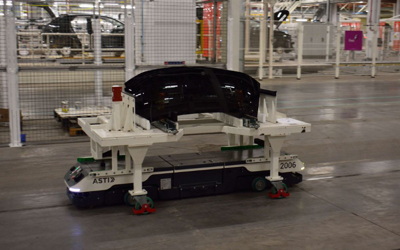 Stellantis Expands Moroccan Plant to Produce Factory Robots
