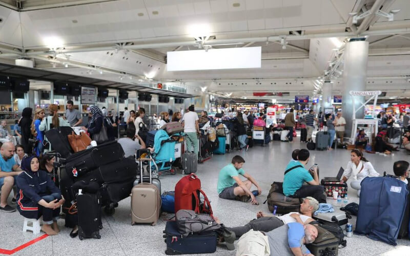 Stranded Moroccans in Turkey Refuse Repatriation Flights, Citing Concerns