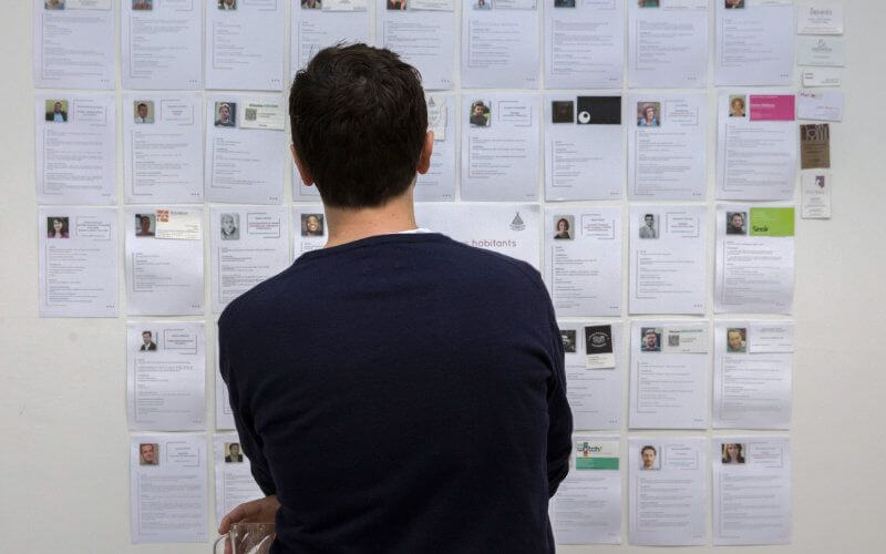 Survey: 64% of Young Moroccan Immigrants in Europe Face Discrimination