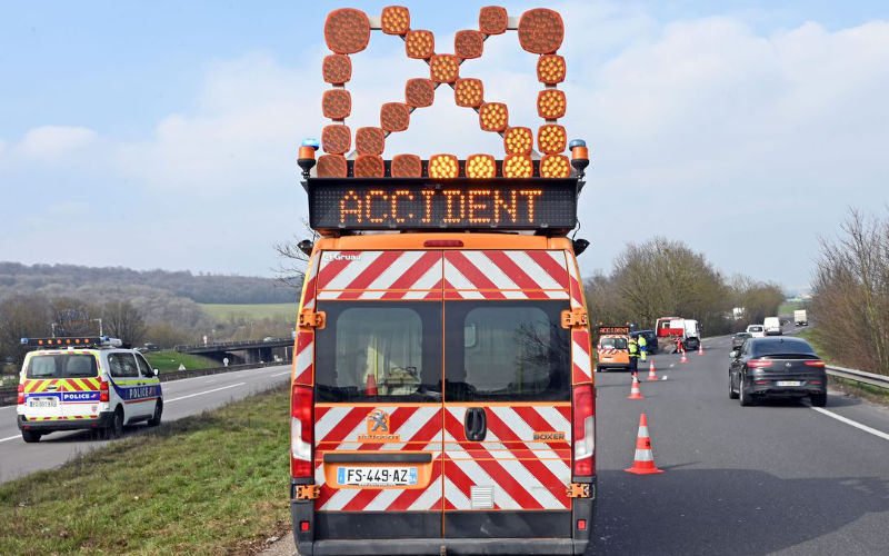 Tragic Journey: 7-Year-Old Moroccan Girl Dies in French Highway Crash En Route to Morocco