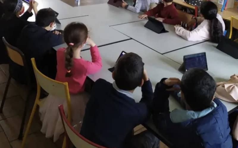 Valencia Reverses Decision on Muslim School Land Sale Amid Controversy