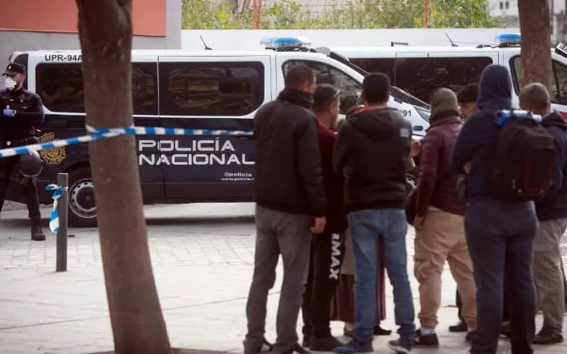 Violent Clashes Erupt Between Moroccan and Algerian Workers in Spanish Farming Town
