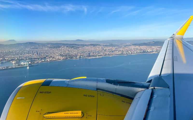 Vueling Flight Diverts to Spain After Passenger Suffers Fatal Heart Attack