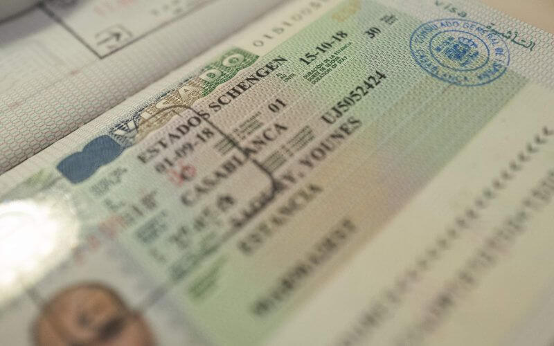 Casablanca Couple Arrested for Scamming 21 Job Seekers with Fake Overseas Contracts