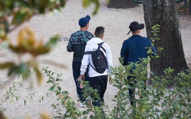 Drug Rings Exploit Moroccan Teens in Paris Crime Wave, Authorities Respond