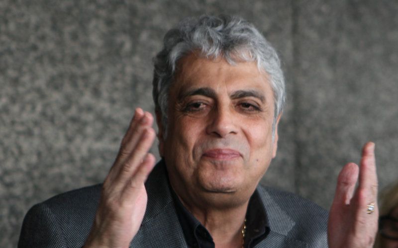 Enrico Macias Defies Boycott Calls, Vows to Perform in Casablanca Concert