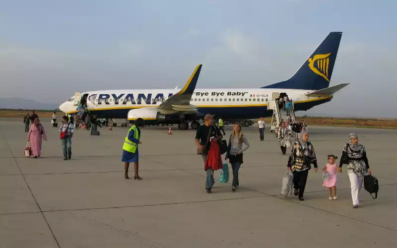 Moroccan-Spanish Woman Detained at Fès Airport for Transporting Father's Ashes